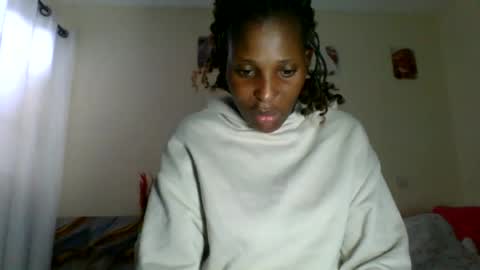 Snapshot of _clara01 chatting on June 27, 8:08 am clara online show from June 27, 8:08 am