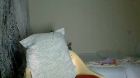 Snapshot of _clara01 chatting on July 3, 6:36 pm clara online show from July 3, 6:36 pm