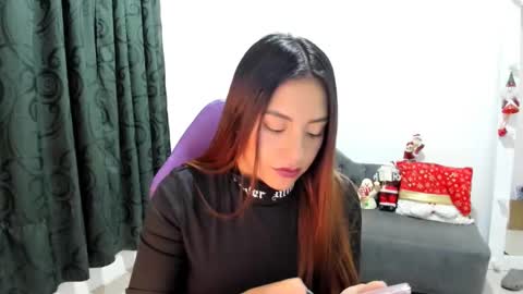 Katherine   Shedule  10pm -4 am  Colombia hour online show from November 23, 2:55 am