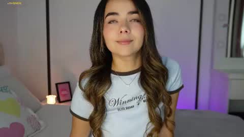 Melissa online show from June 25, 2:11 am