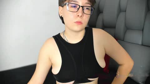 Darcy online show from April 8, 3:06 am