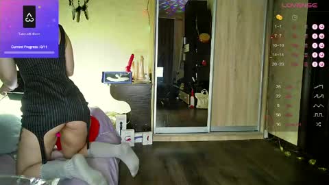 Dana Doe online show from April 19, 5:23 pm