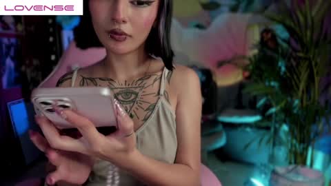 Snapshot of _darkkitty_ chatting on December 29, 6:35 am paula online show from December 29, 6:35 am