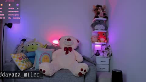 Snapshot of _dayana_miler chatting on May 25, 5:19 pm IG Dayana miler online show from May 25, 5:19 pm