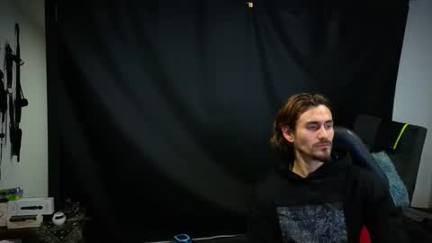 delacruz online show from February 10, 2:04 am