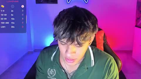 Snapshot of _demon1 chatting on November 24, 2:44 am _demon1 online show from November 24, 2:44 am