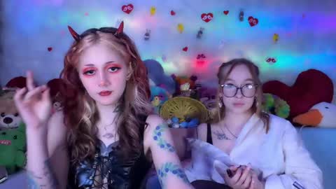 Kate online show from April 12, 5:29 pm