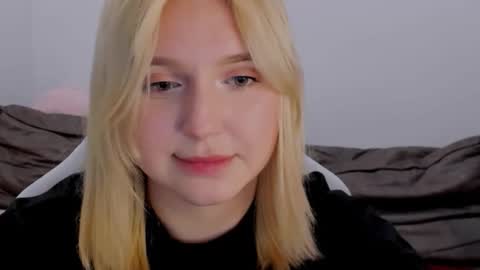 Snapshot of _dewpoint_ chatting on September 16, 8:43 pm Ri online show from September 16, 8:43 pm