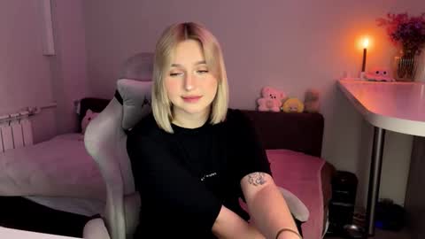 Snapshot of _dewpoint_ chatting on November 1, 3:47 pm Ri online show from November 1, 3:47 pm