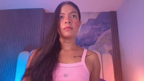 Snapshot of _diionne chatting on April 20, 7:26 pm Dione online show from April 20, 7:26 pm