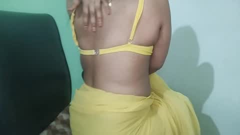 _dreamgirl_0 online show from March 24, 12:04 am