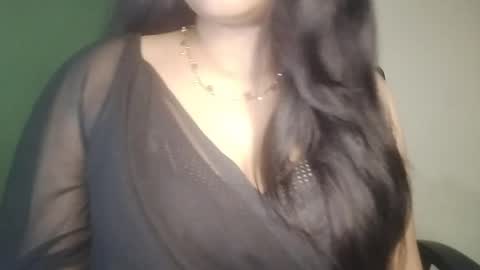 Snapshot of _dreamgirl_0 chatting on April 22, 11:01 am _dreamgirl_0 online show from April 22, 11:01 am