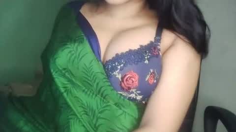 _dreamgirl_0 online show from June 17, 2:03 am