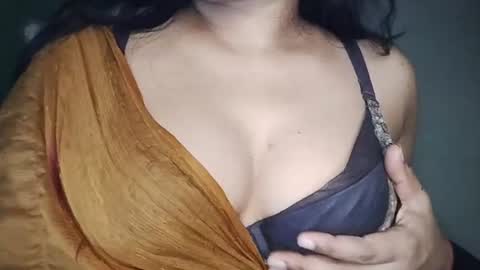 _dreamgirl_0 online show from July 13, 11:40 pm