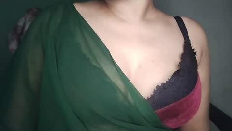 _dreamgirl_0 online show from July 31, 10:14 am