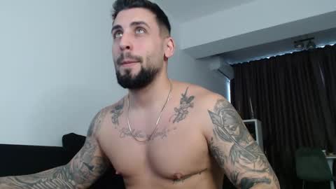 Dylan online show from November 1, 9:33 am