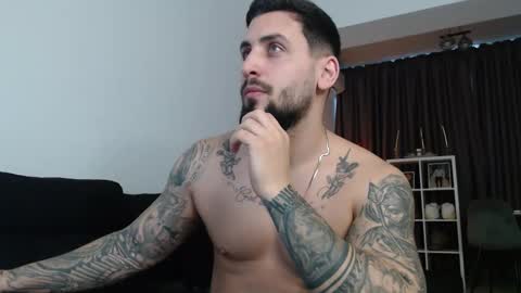 Dylan online show from December 23, 8:45 am