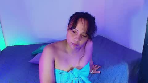 Snapshot of _eilish chatting on July 21, 8:00 pm _eilish online show from July 21, 8:00 pm