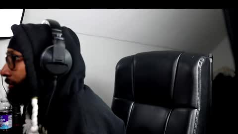 _el_care_chimba online show from November 20, 12:11 am