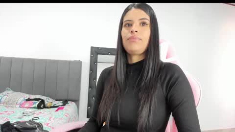 Snapshot of _elektrah chatting on February 16, 6:54 pm _elektrah online show from February 16, 6:54 pm