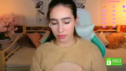 Lizzy  online show from February 27, 9:59 pm