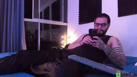 Snapshot of _elon_coxx_ chatting on June 14, 2:24 am - online show from June 14, 2:24 am