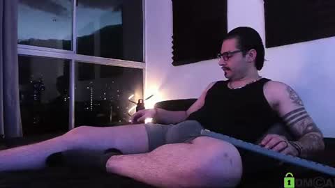 Snapshot of _elon_coxx_ chatting on June 28, 11:44 pm - online show from June 28, 11:44 pm
