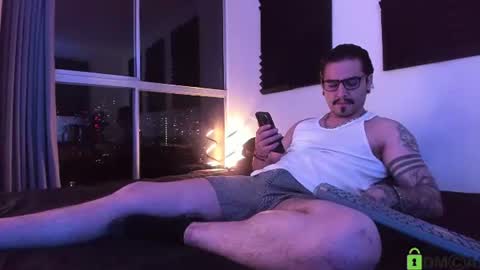 Snapshot of _elon_coxx_ chatting on July 1, 2:24 am - online show from July 1, 2:24 am