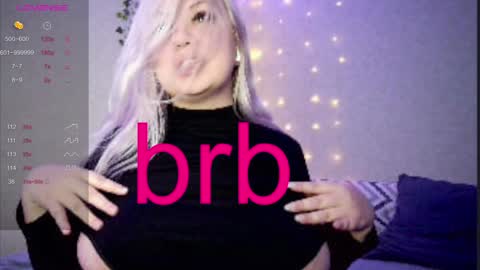 Snapshot of _elven_dreams__ chatting on December 22, 5:45 am chloue and Gretta online show from December 22, 5:45 am