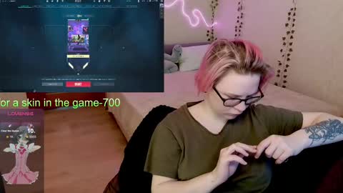 Snapshot of _elven_dreams__ chatting on February 19, 7:50 am chloue and Gretta online show from February 19, 7:50 am