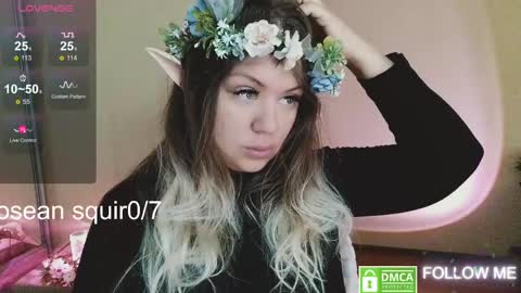 Snapshot of _elven_dreams__ chatting on May 27, 6:32 am chloue and Gretta online show from May 27, 6:32 am