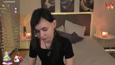 _emily__strike_ online show from January 11, 9:36 am