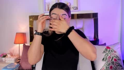 Isabella online show from December 20, 12:23 pm