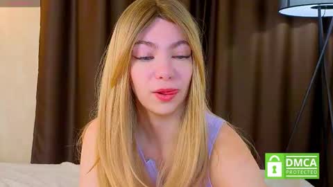 Emily online show from October 21, 8:37 am