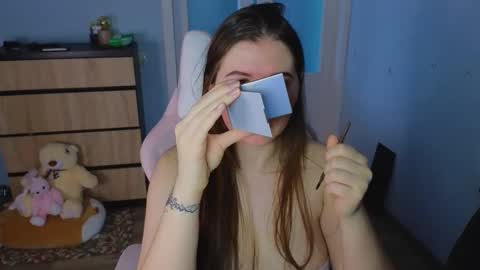 Snapshot of _enni__ chatting on February 10, 11:36 am Sam online show from February 10, 11:36 am