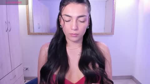  Erica Vanderhill  online show from January 14, 9:20 pm