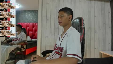 _erick_j online show from April 14, 8:15 pm