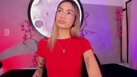 Snapshot of _felicity_1 chatting on June 6, 11:48 am Felicity online show from June 6, 11:48 am