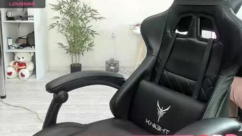 Alis online show from November 23, 10:15 am