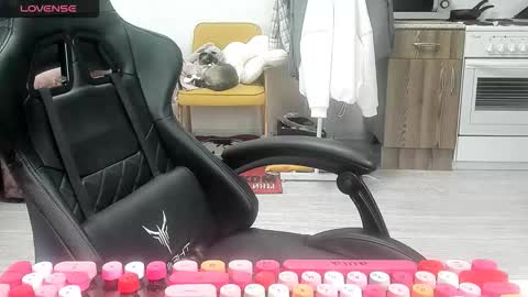 Alis online show from February 6, 7:56 am