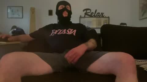 Snapshot of _fickerr chatting on May 10, 6:51 am _fickerr online show from May 10, 6:51 am