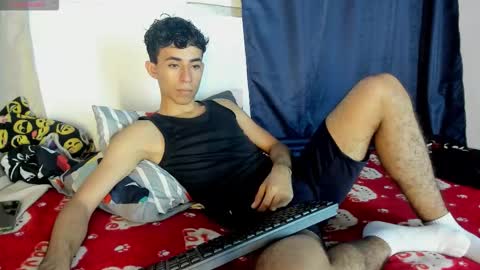 jair eduardo online show from November 24, 1:00 pm