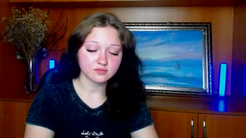Snapshot of _foxy_lady chatting on July 16, 5:52 pm Alice online show from July 16, 5:52 pm