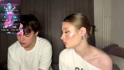 Snapshot of _freedom_couple_ chatting on July 19, 7:50 pm Kaithie and Jessie online show from July 19, 7:50 pm