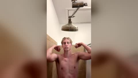Snapshot of _frosty_69 chatting on May 19, 2:56 pm _frosty_69 online show from May 19, 2:56 pm