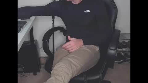 Snapshot of _full_sender chatting on February 23, 10:42 pm Full Sender online show from February 23, 10:42 pm