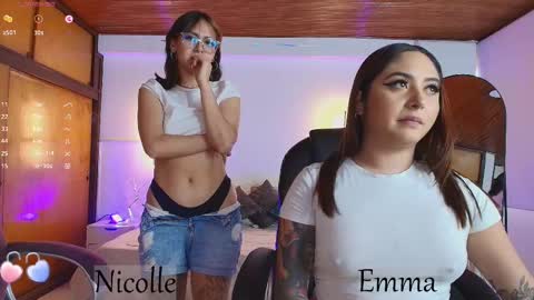 Snapshot of _gaby1 chatting on March 12, 10:39 pm Juliana Gaby Kloe online show from March 12, 10:39 pm