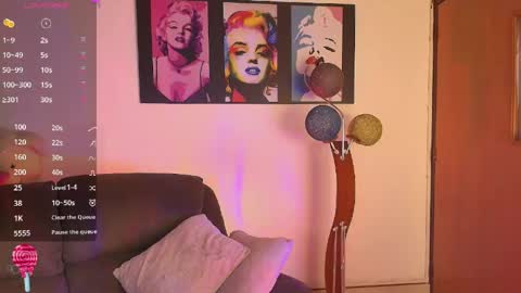 Snapshot of _gaby1 chatting on May 5, 3:47 am Juliana Gaby Kloe online show from May 5, 3:47 am