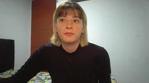 Mia-foster online show from April 23, 1:51 am