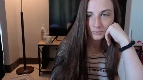 Snapshot of _goddessaurora chatting on April 6, 7:53 am Goddess Aurora online show from April 6, 7:53 am